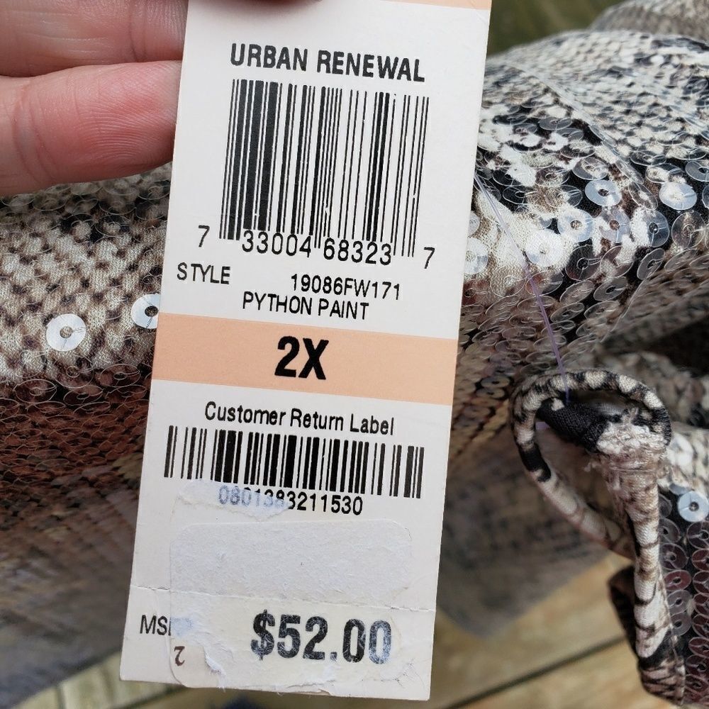 Snake Print Top - Picture 7 of 7
